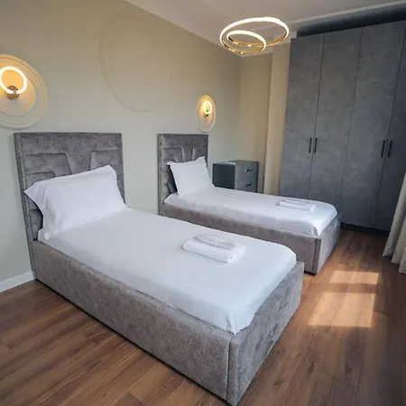 Miku Apartment-upscale 2bdr With A Spectacular View Apartmán