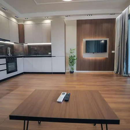 Miku Apartment-upscale 2bdr With A Spectacular View * تيرانا