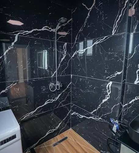 Miku Apartment-upscale 2bdr With A Spectacular View Tirana