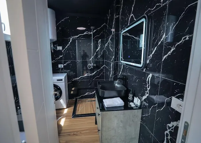 Miku Apartment-upscale 2bdr With A Spectacular View